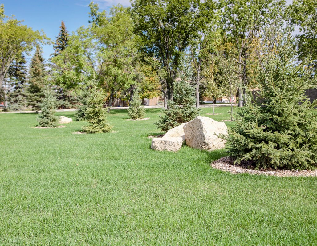 Photo from perfectlandscaping.ca 2