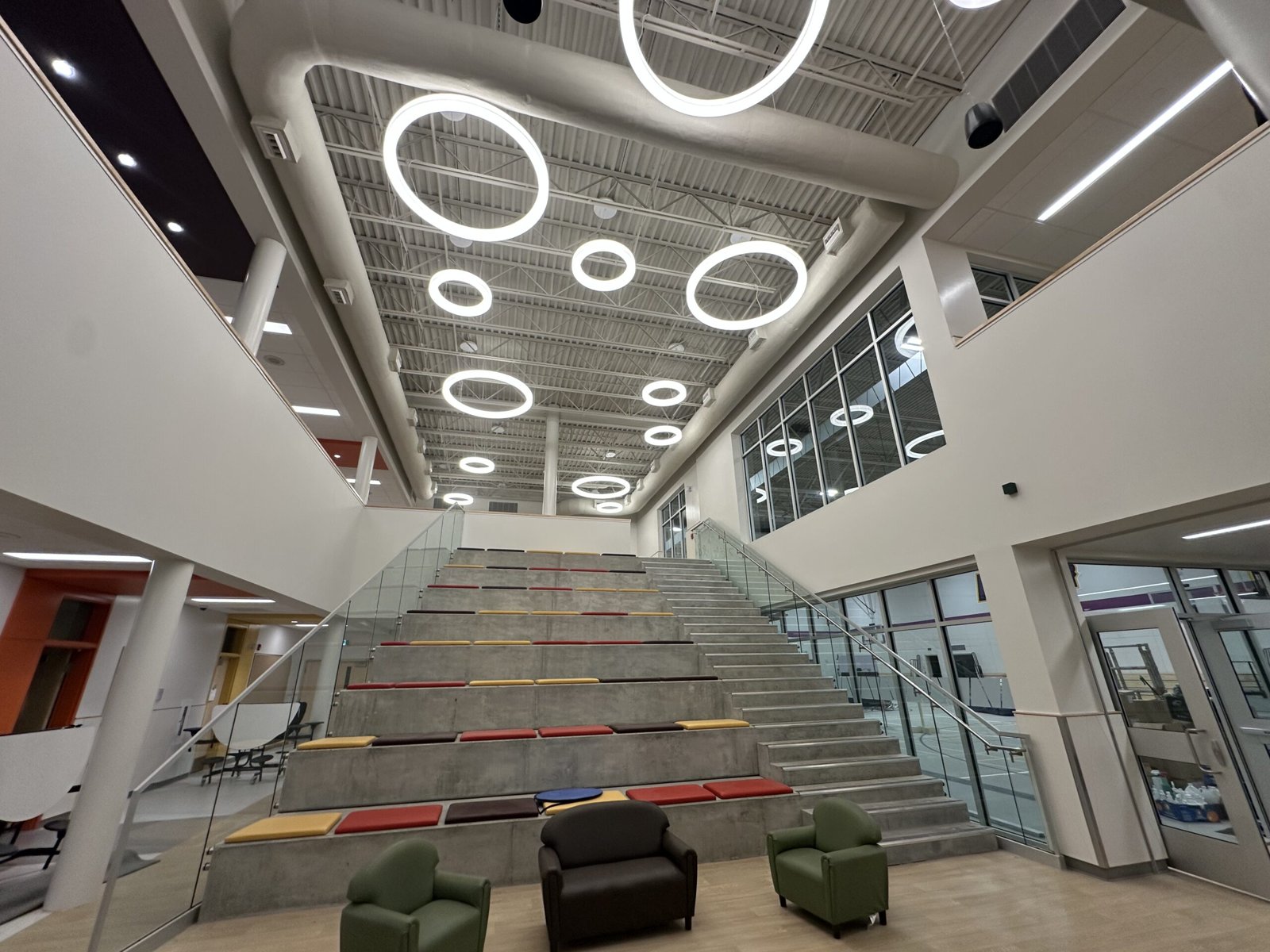 Photo from prowestern.ca 3