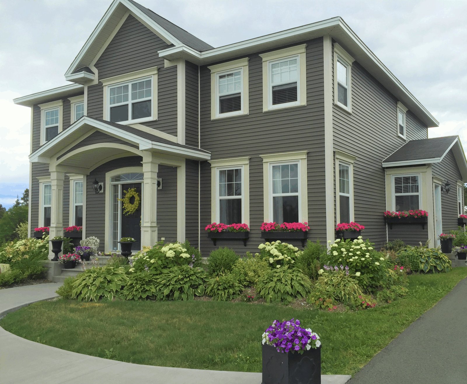 Photo from easternsiding.ca 2