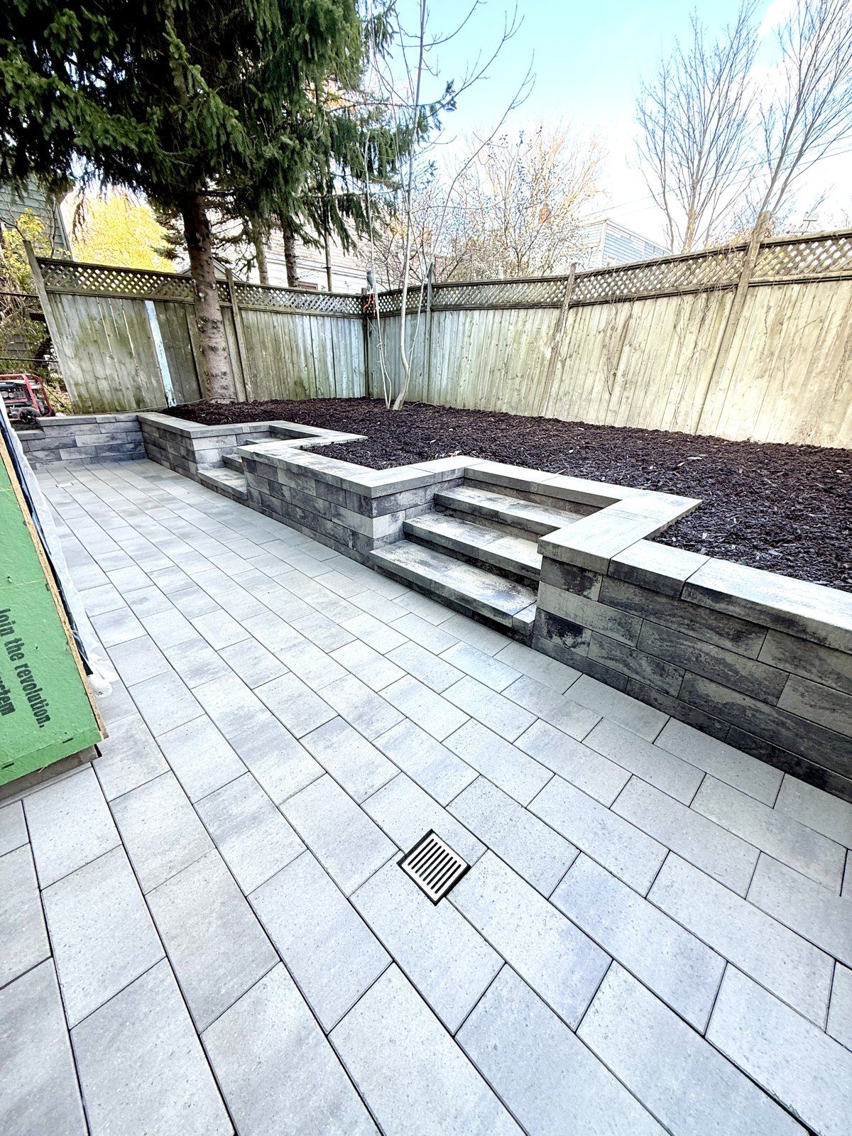 Photo from universallandscaping.ca 2