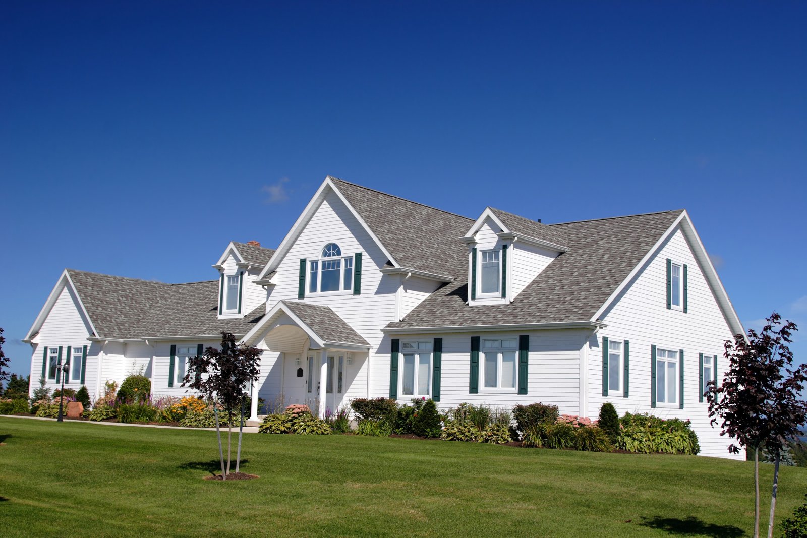 Photo from fivestarroofing.ns.ca 2